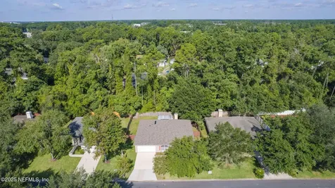 14042 Crestwick Drive W Jacksonville FL 32218