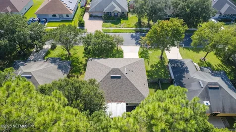 14042 Crestwick Drive W Jacksonville FL 32218