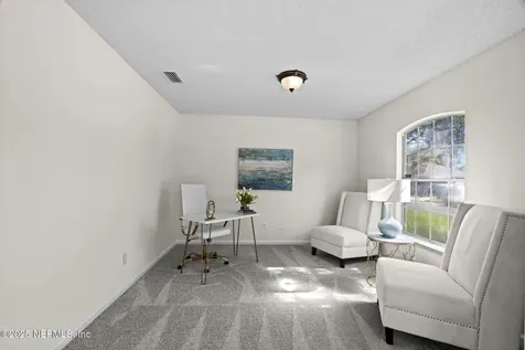 14042 Crestwick Drive W Jacksonville FL 32218