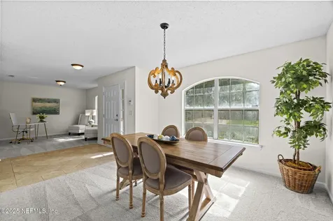 14042 Crestwick Drive W Jacksonville FL 32218