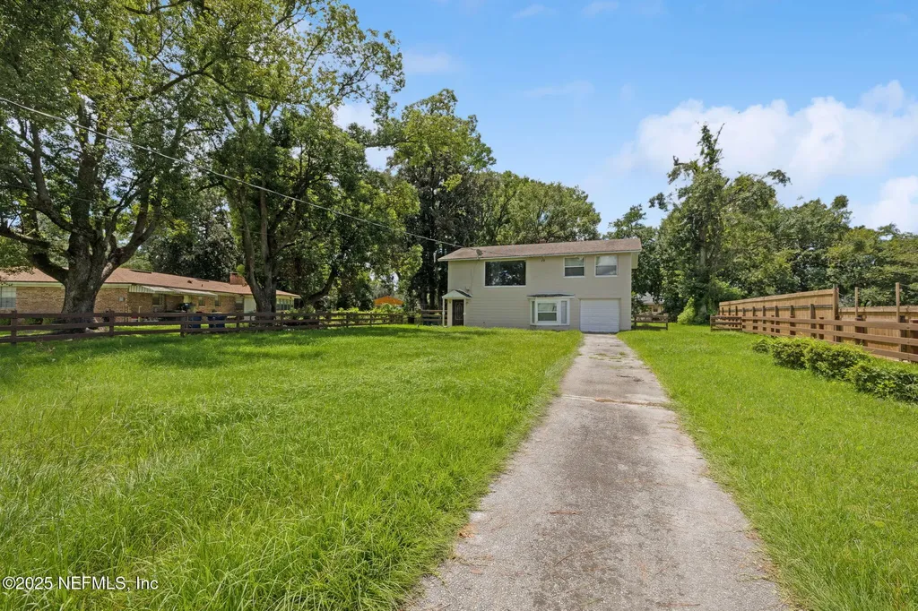 1412 Carbondale Drive N Jacksonville FL 32208