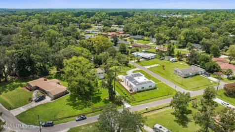 1412 Carbondale Drive N Jacksonville FL 32208