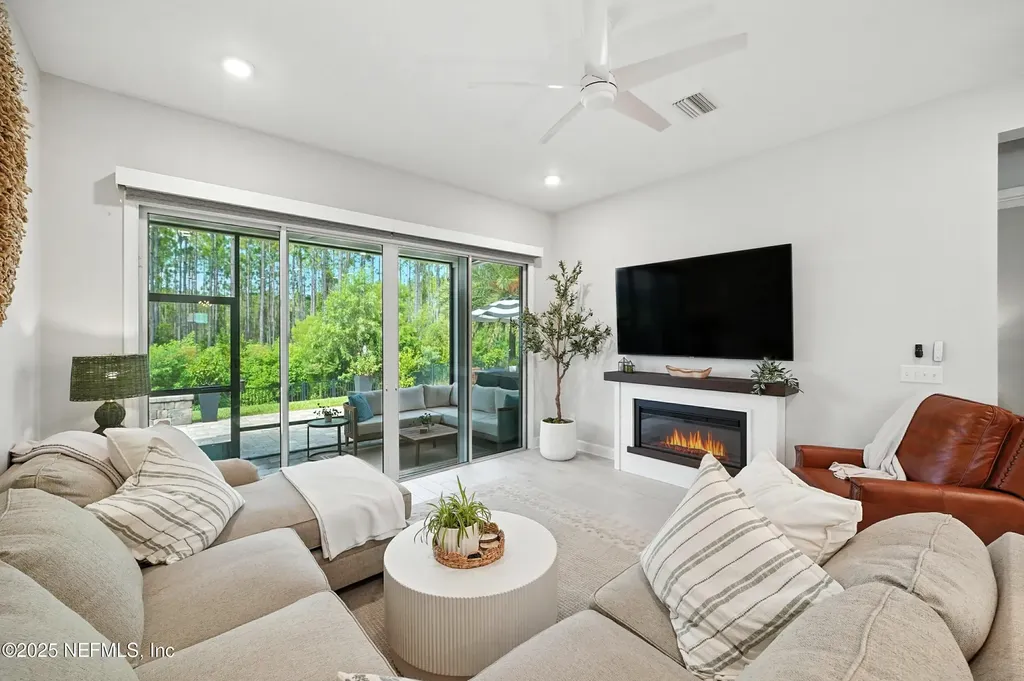 269 Constitution Drive Ponte Vedra FL 32081