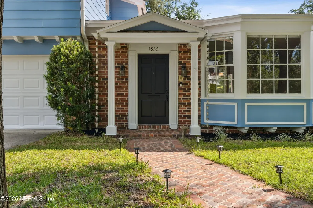 1825 Elizabeth Place Jacksonville FL 32205