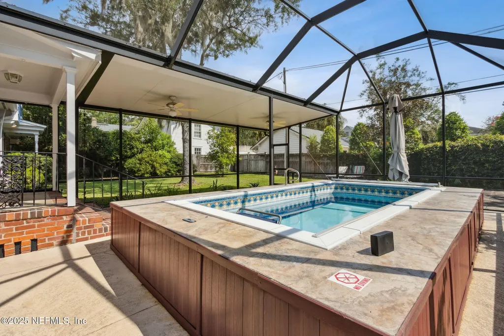 1825 Elizabeth Place Jacksonville FL 32205