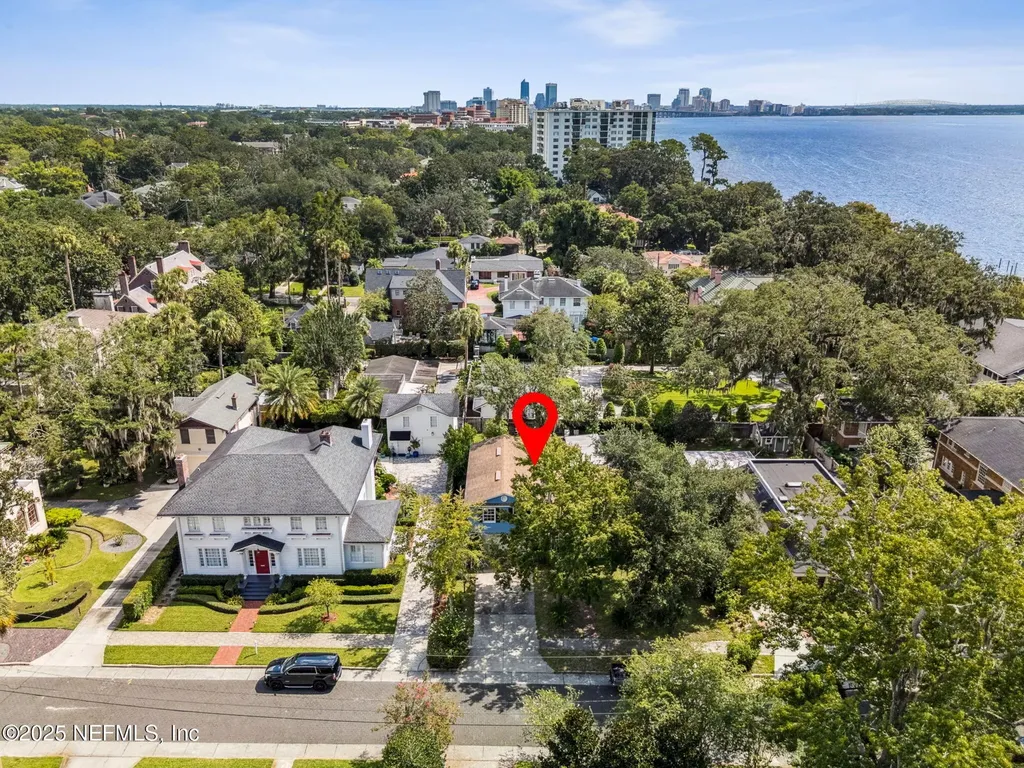 1825 Elizabeth Place Jacksonville FL 32205