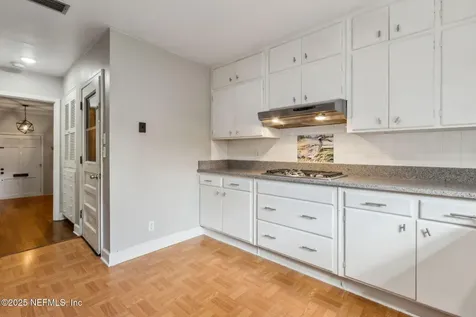 1825 Elizabeth Place Jacksonville FL 32205