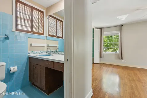 1825 Elizabeth Place Jacksonville FL 32205