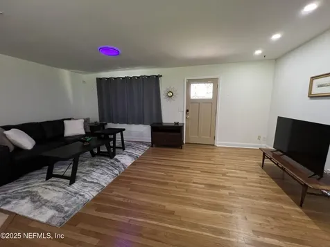 4565 Cedar Point Road Jacksonville FL 32226