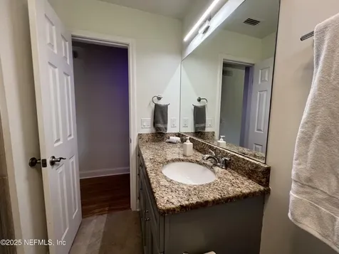 4565 Cedar Point Road Jacksonville FL 32226