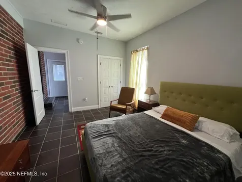4565 Cedar Point Road Jacksonville FL 32226