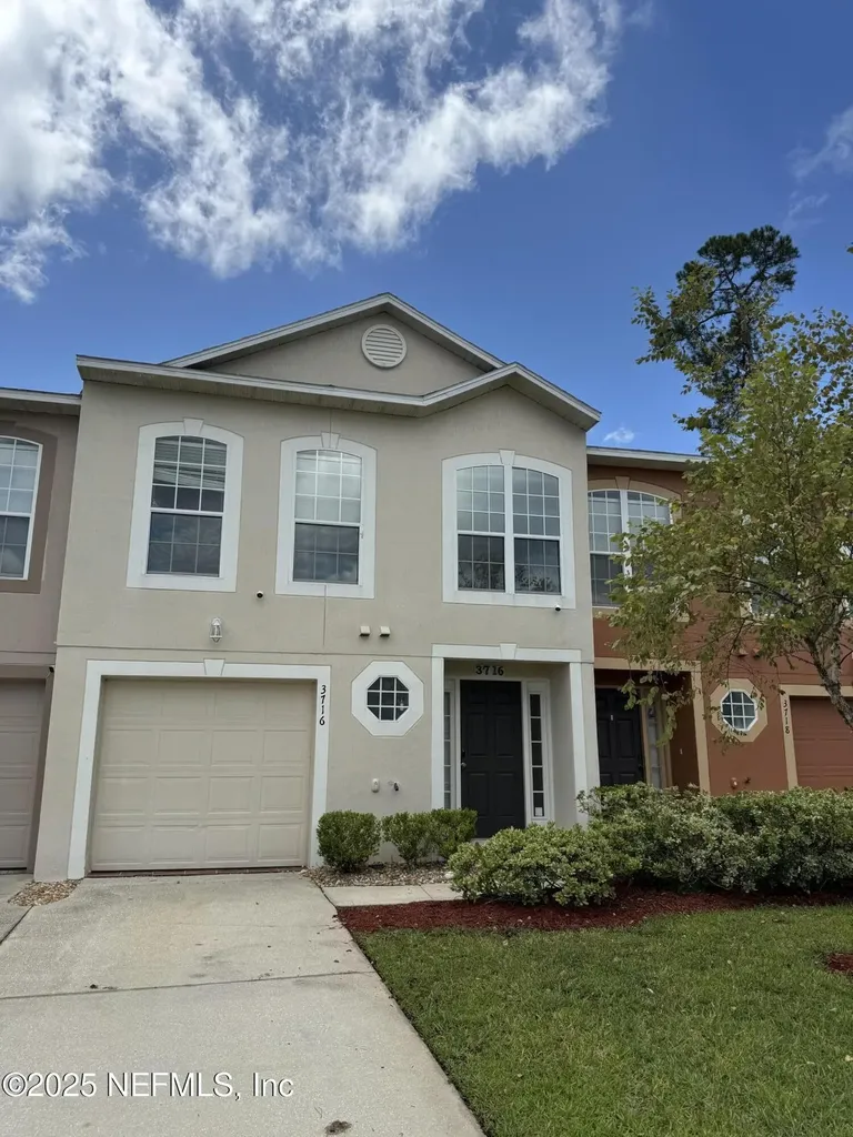 3716 Verde Gardens Circle Jacksonville FL 32218