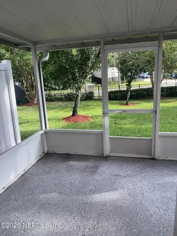 3716 Verde Gardens Circle Jacksonville FL 32218