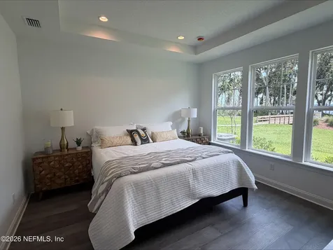 375 Oakmoss Drive St. Johns FL 32259