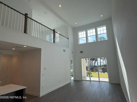 375 Oakmoss Drive St. Johns FL 32259