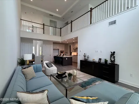 375 Oakmoss Drive St. Johns FL 32259