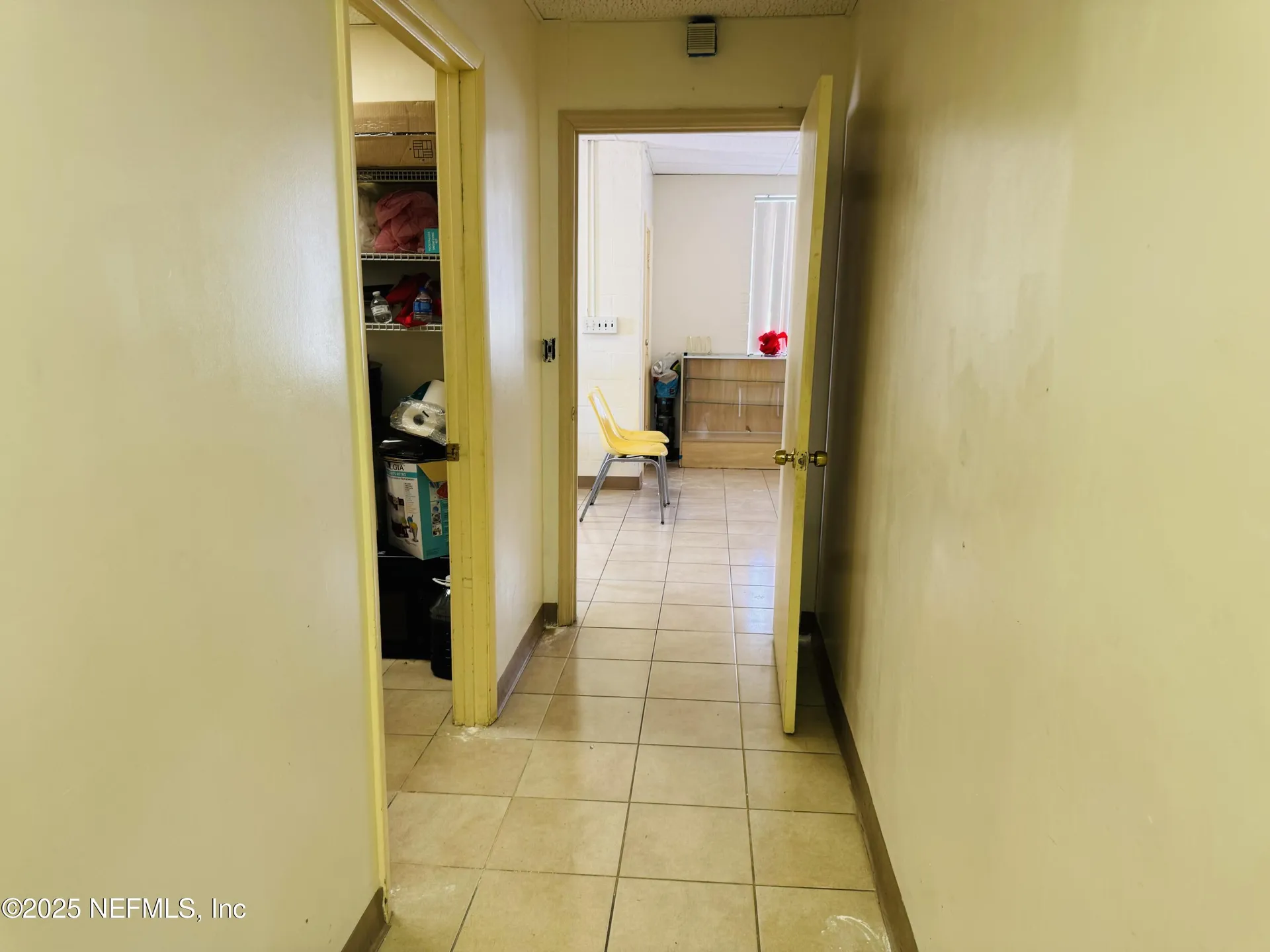 2565 Philips Highway Jacksonville FL 32207
