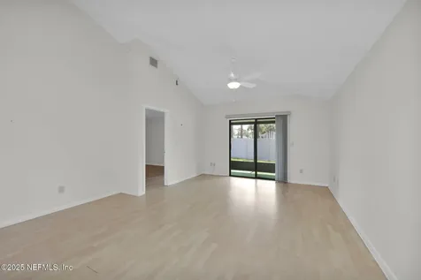 7835 Pocita Court Jacksonville FL 32256
