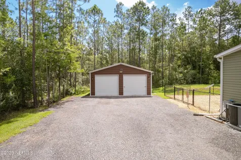 10660 Baylor Avenue Hastings FL 32145