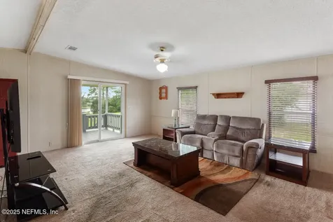 100 Mangels Drive Interlachen FL 32148