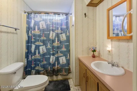 100 Mangels Drive Interlachen FL 32148