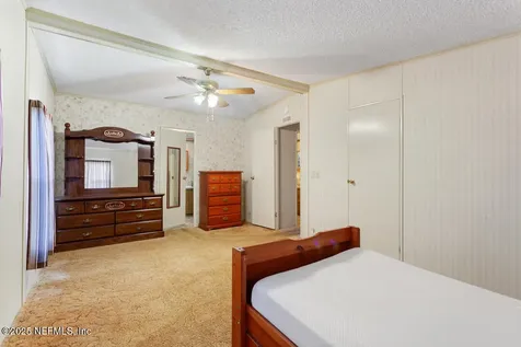 100 Mangels Drive Interlachen FL 32148