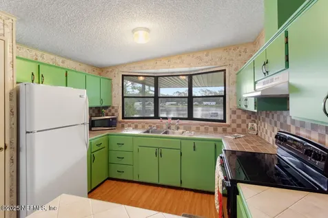100 Mangels Drive Interlachen FL 32148