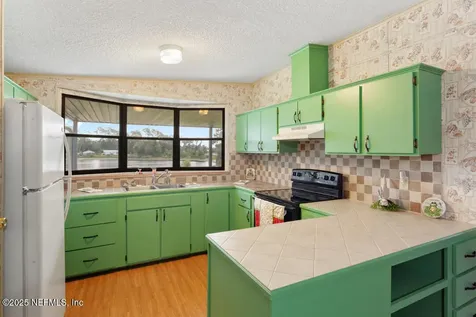 100 Mangels Drive Interlachen FL 32148