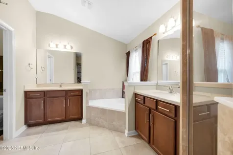 10856 Lothmore Road Jacksonville FL 32221