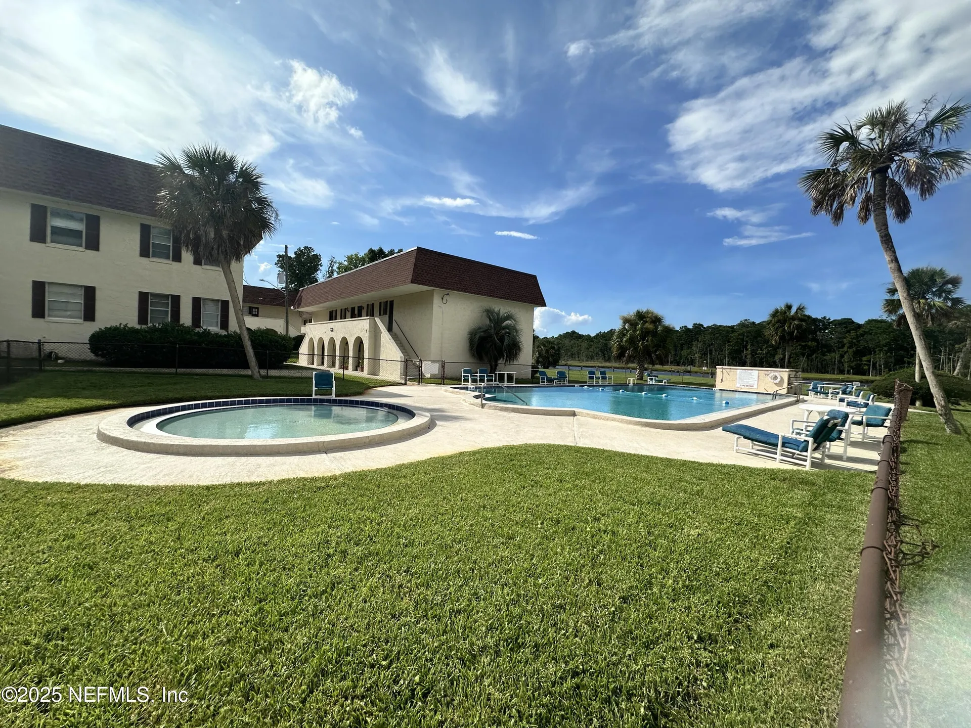 1644 El Camino Road Jacksonville FL 32216