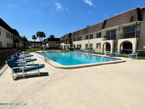 1644 El Camino Road Jacksonville FL 32216