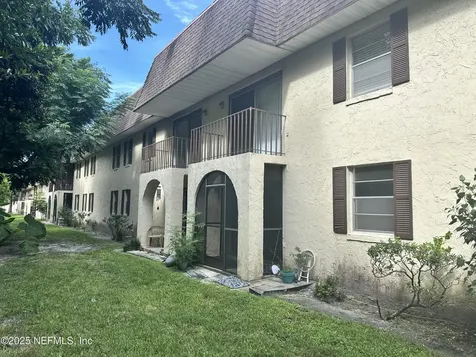 1644 El Camino Road Jacksonville FL 32216