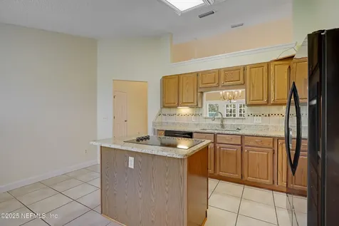 8867 Ivymill Place N Jacksonville FL 32244