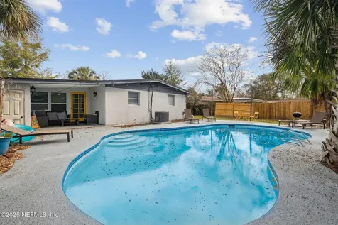 7810 Napo Drive Jacksonville FL 32217