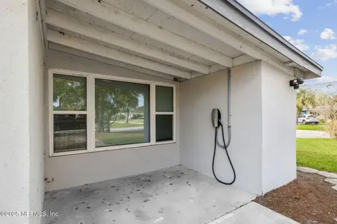 7810 Napo Drive Jacksonville FL 32217