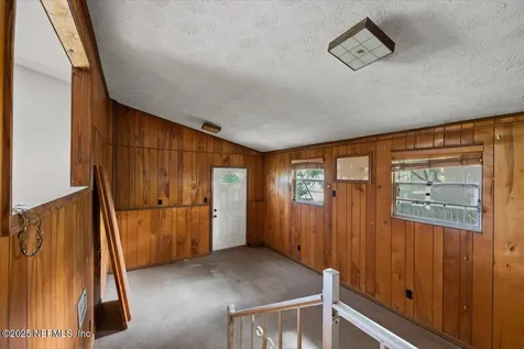 5114 Greenway Drive N Jacksonville FL 32244