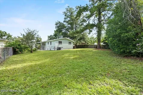 5114 Greenway Drive N Jacksonville FL 32244