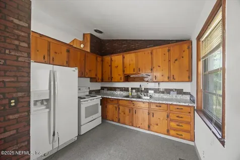 5114 Greenway Drive N Jacksonville FL 32244