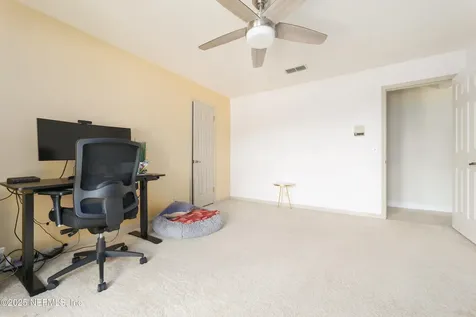 5478 River Trail Road N Jacksonville FL 32277