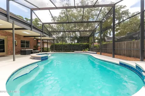 5478 River Trail Road N Jacksonville FL 32277