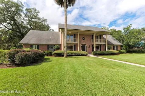 5478 River Trail Road N Jacksonville FL 32277