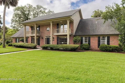 5478 River Trail Road N Jacksonville FL 32277