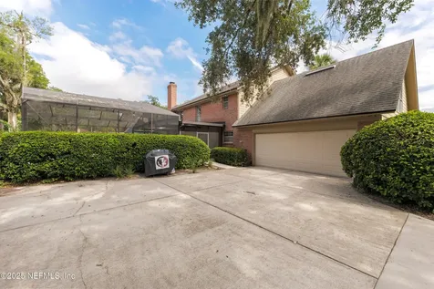5478 River Trail Road N Jacksonville FL 32277