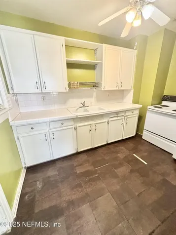 1383 Wolfe Street Jacksonville FL 32205