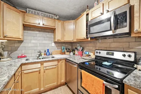 12339 Naomi Drive Jacksonville FL 32218