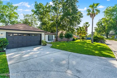 12489 Windy Willows Drive N Jacksonville FL 32225