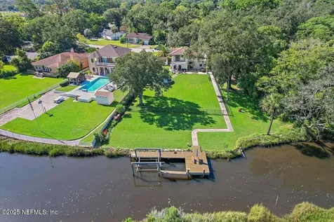 701 Old Hickory Road Jacksonville FL 32207