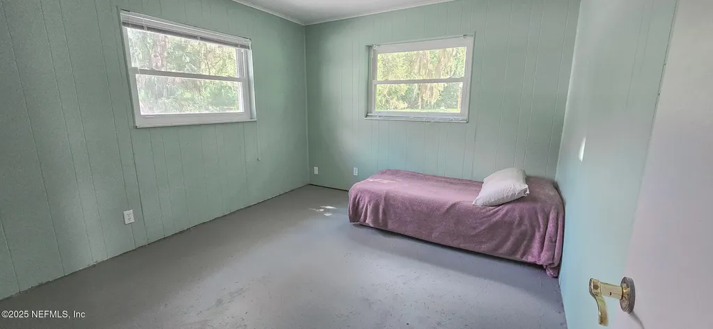 5 55th Street Yankeetown FL 34449