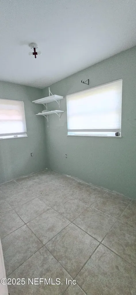 5 55th Street Yankeetown FL 34449