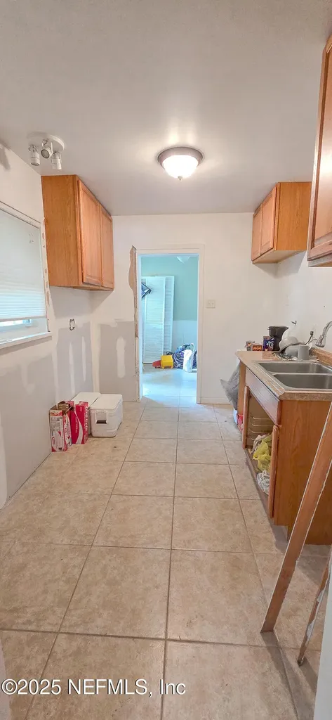 5 55th Street Yankeetown FL 34449